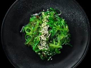 Sałatka Goma Wakame Pikantna