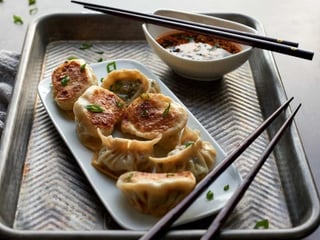 Pierożki Gyoza z wieprzowina |5 szt|