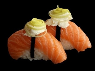 Nigiri Philadelphia Łosoś (2szt.)