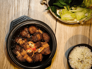 Grandma's Claypot