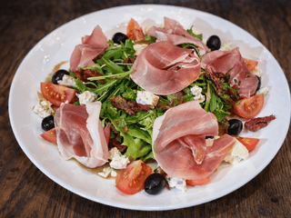 Салат з Хамоном