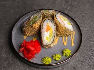 Сендвіч рол з лососем