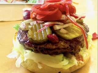 Burger Lokalny