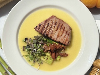 "Bluefin" tuna steak with asparagus and citrus sauce
