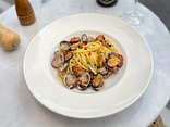 Spaghetti with vongole and mussels in white wine and parsley