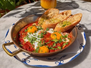 Shakshuka with oriental spices