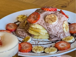 Lívance s čoko pribináčkem a ovocem