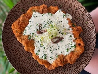 Kotlet schabowy z anchoissos  
