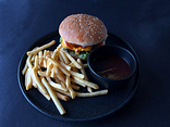Бургер з картоплею фрі | Burger with fries