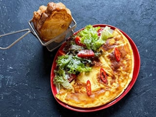 Омлет з сиром