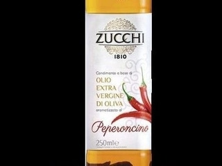 Olio extravergine Peperoncino (ostra oliwa z chili)