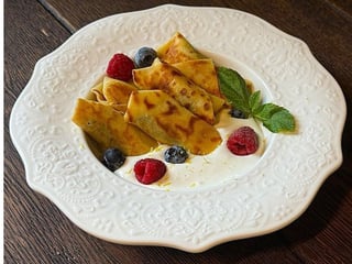 Млинці з маком та лимонним курдом