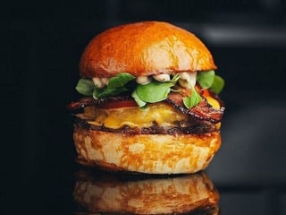 Signature Burger