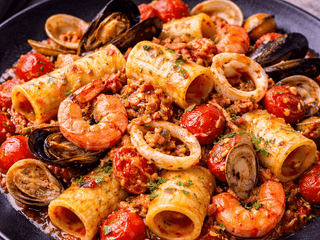Paccheri ai frutti di mare