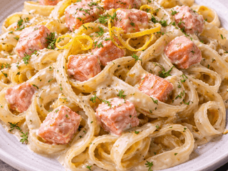 Fettuccine al salmone