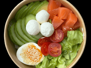 Боул зі слабосоленим лососем