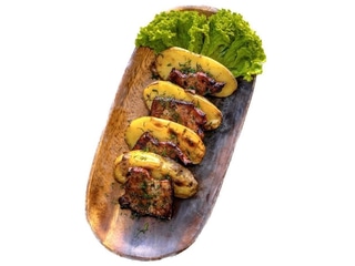 Картопля з беконом на мангалі