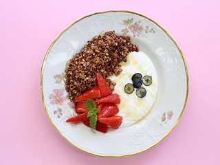 Jahodova domácí granola