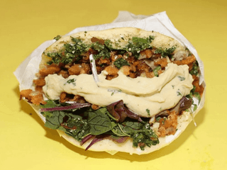 Hummus Lebanese Pita