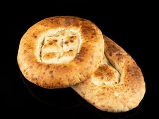 Лаваш на мангалі