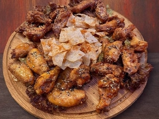 Сет курячих крилець🤩 АКЦІЯ +графин білої сангрії в подарунок😍