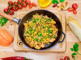 Пательня з куркою