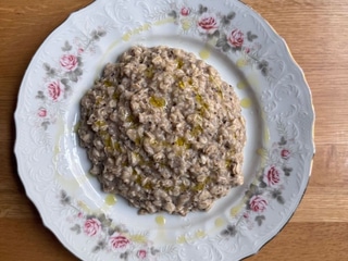 Вівсянка з трюфельною пастою 