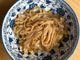 Рисова локшина з яйцем