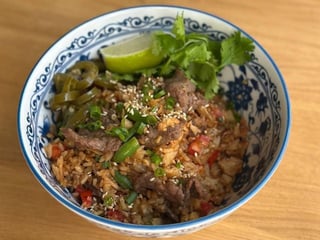 Смажений рис з яловичиною