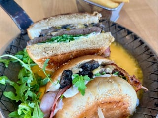 BURGER BEEF CAMEMBERT