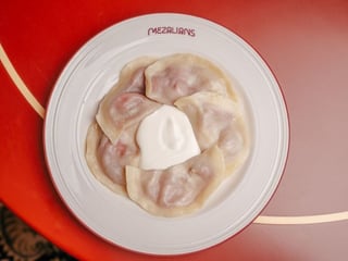 PIEROGI Z TRUSKAWKAMI (5szt.)