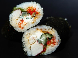 Рол З крабовими паличками