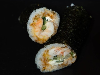 Рол з маринованою креветкою