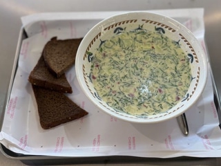 Окрошка з куркою