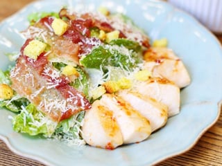 Салат з куркою