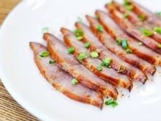 Сом гарячого копчення