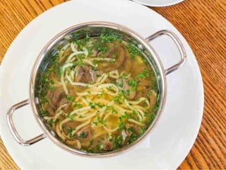 Курячий бульон з тельбухами