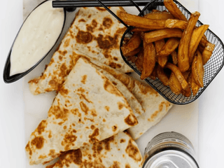 Quesadilla s kuřecím masem Menu