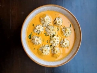 JHOL MOMO