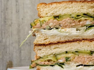 Мафін з тунцем