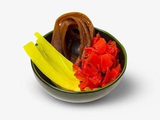 Variace marinované japonské zeleniny