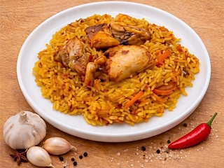 Плов з куркою пікантний