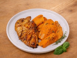 Куряче філе запечене з бататом