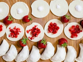Pierogi z truskawkami, ok. 1 kg