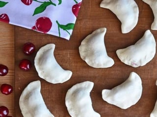 Pierogi z wiśnią, ok. 1 kg
