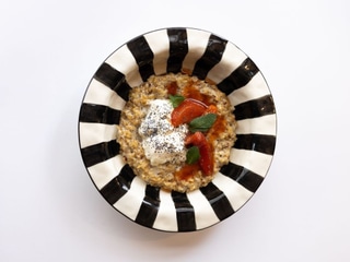 Солодка вівсянка зі страчателою