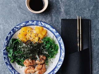 Поке боул з креветкою 