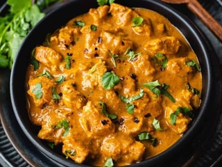 67) Chicken Curry 