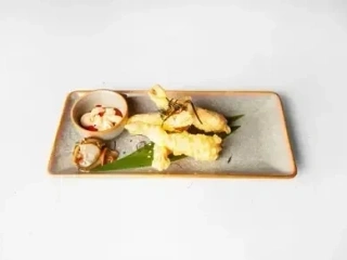 JAPANESE PRAWNS TEMPURA