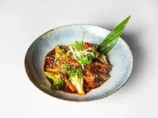 CHINESE BEEF BROCCOLI WITH OYSTER SAUCE